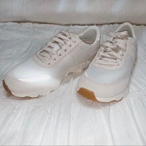 SOREL Kinetic Lite Lace Sneakers